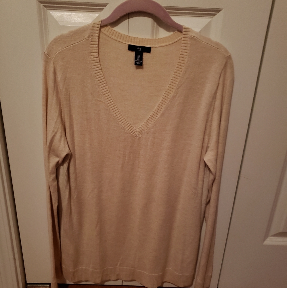 Gap beige long sleeve shirt